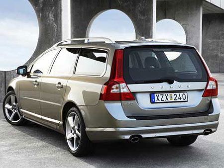 volvo-v70_1035145_0.jpg