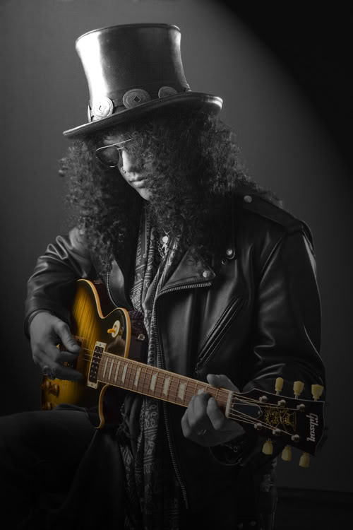 Slash_1043357_0.jpg