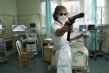joker_nurse2_1056317_0.jpg