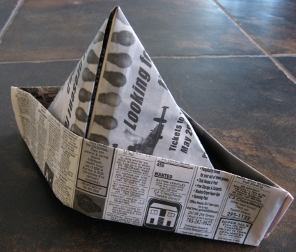 newspaper-hat-8_1102574_1.jpg