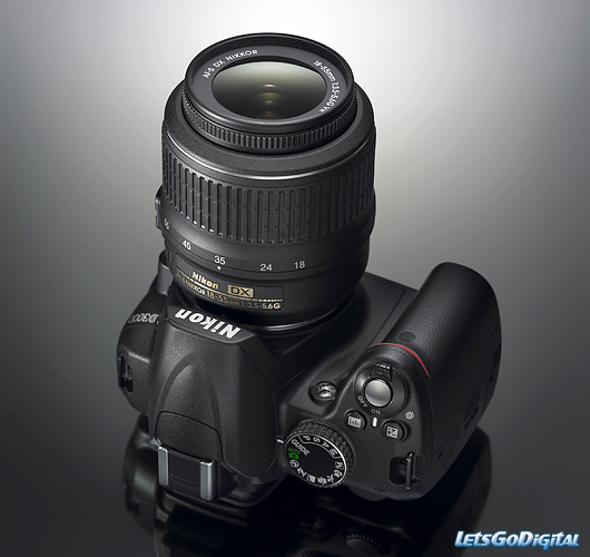 nikon-d3000_1137589_0.jpg