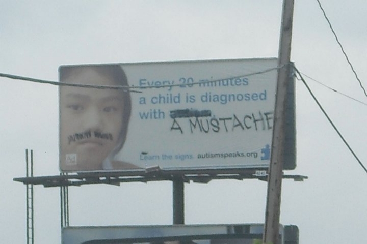 mustache_1187335_0.jpg