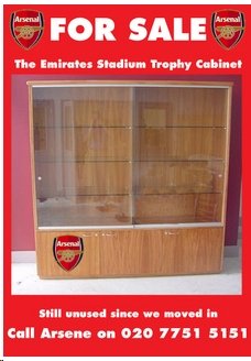 emirates-trophy-cabinet_835475_1197278_0.jpg