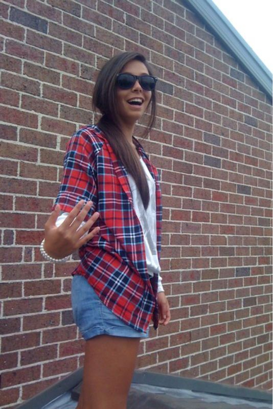 tumblr_lnt4mkv4NZ1qhwfwwo1_1280.jpg?AWSAccessKeyId=AKIAJ6IHWSU3BX3X7X3Q&Expires=1326542825&Signature=RhKimtGSMKN96TEx2F27LtaStBQ%3D