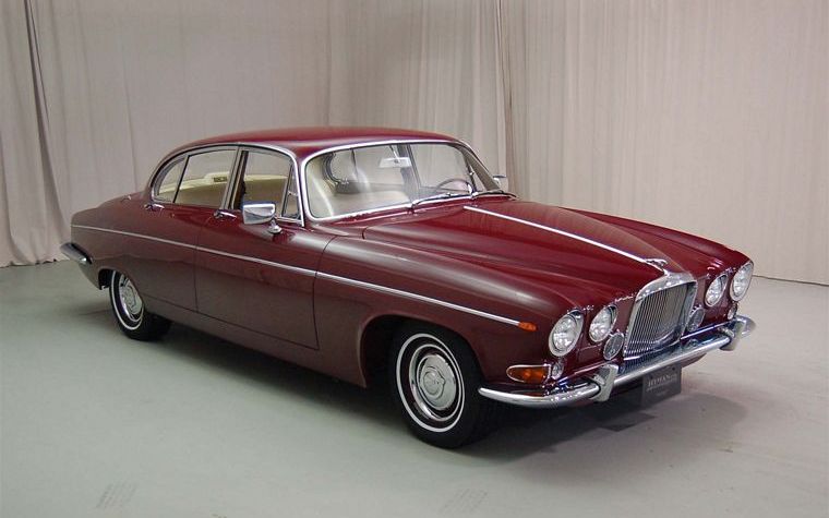 Jaguar1966MK_X-02_1232134_0.jpg