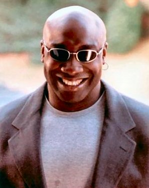 michael_clarke_duncan_02_1239745_0.jpg