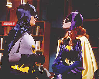 BatGirl_478378_1.jpg