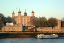 tower_london1_474857_5.jpg
