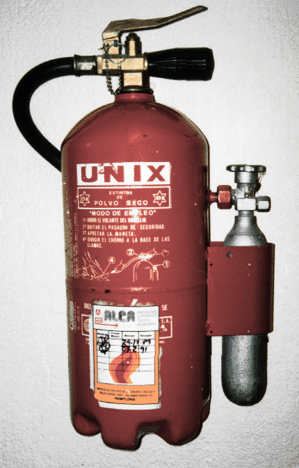 extinguisher_big_480950_0.gif