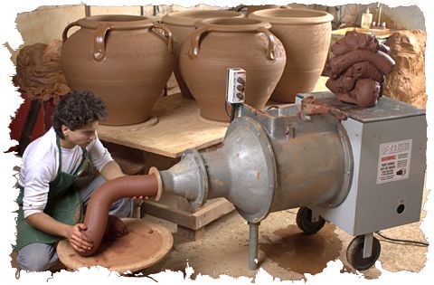 production-pottery-pugmill_558496_0.jpg