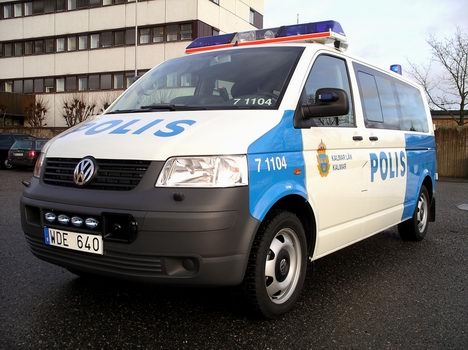 vwshuttlepolis468ru_724312_0.jpg
