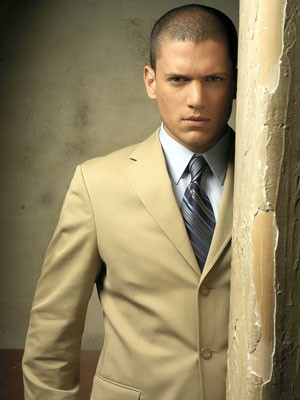 medium_MichaelScofield_prisonbreaktv_907257_5.jpg