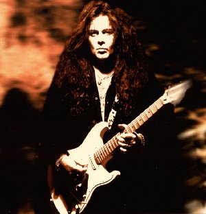 yngwie_901025_2.jpg